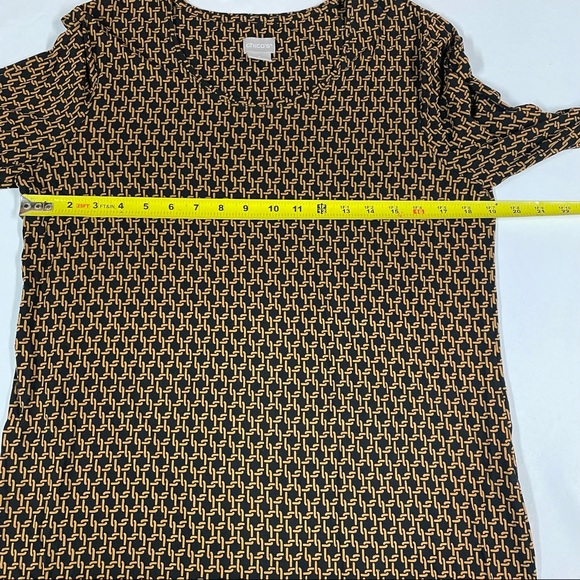 Geometric-Print Layering Tee - Picture 8 of 9